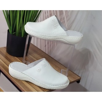 Papuci din piele naturala G-7006 alb