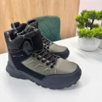 Bocanci de Iarna: Stabilitate si Confort B262