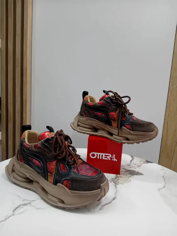 Adidași Dama Otter din Piele Naturală Maro și Roșu Metalizat cu Talpă Robustă 15-2