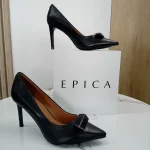 Pantofi Dama Stiletto Epica din Piele Naturala Neagra, Toc 9 cm si Brosa Eleganta
