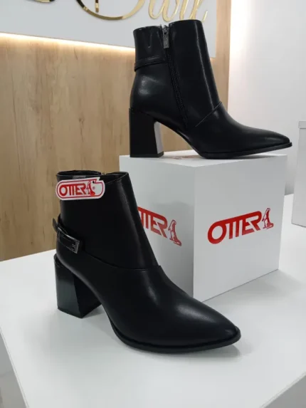 Botine Dama Otter din Piele Naturală Neagră cu Toc Gros – Eleganță și Stil Feminin S22